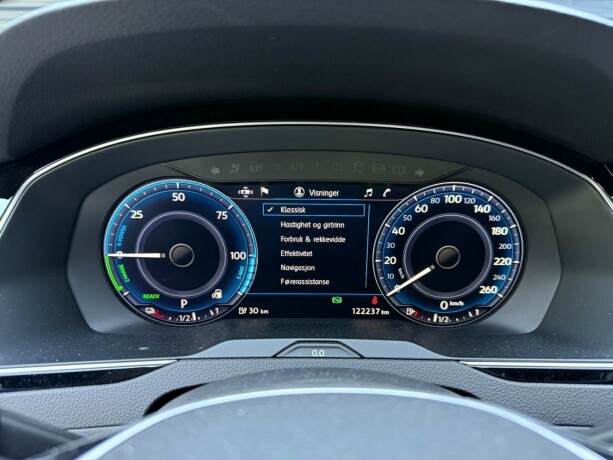 volkswagen-passat-elektrisitetbensin-2016-big-16
