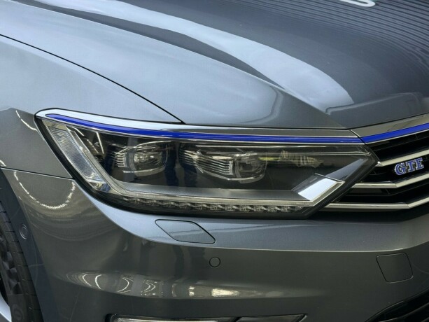 volkswagen-passat-elektrisitetbensin-2016-big-3