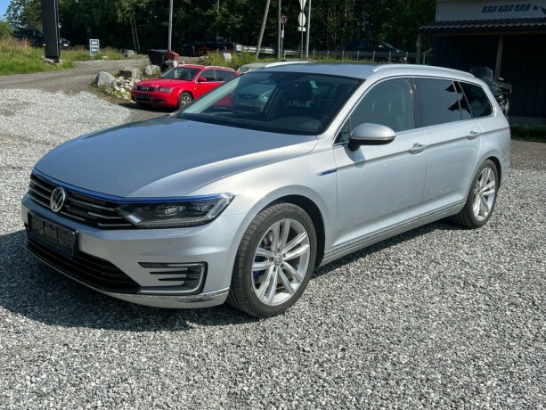 volkswagen-passat-elektrisitetbensin-2016-big-2