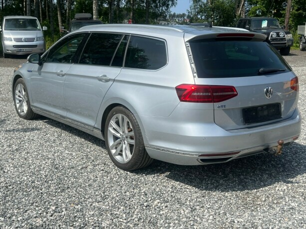 volkswagen-passat-elektrisitetbensin-2016-big-4