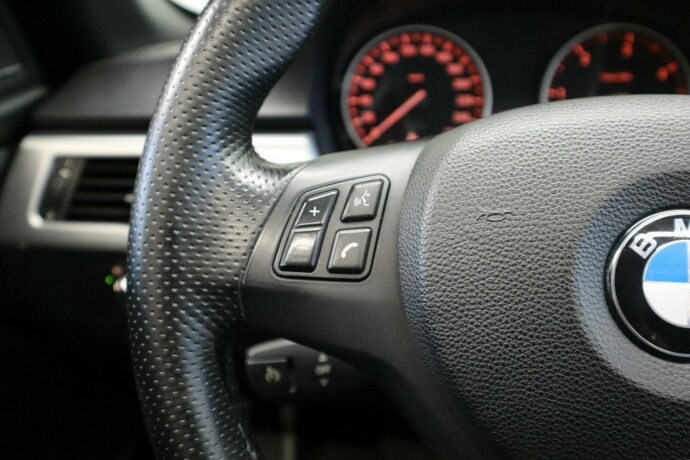 bmw-3-serie-diesel-2011-big-35