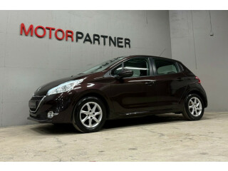 Peugeot | 208 | Bensin | 2014