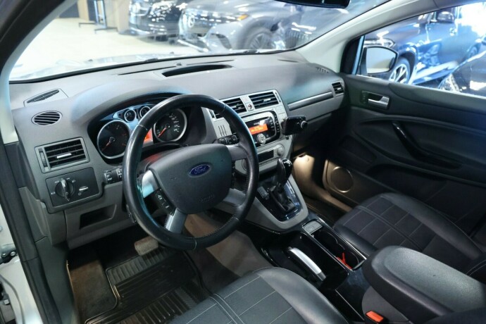 ford-kuga-diesel-2013-big-5