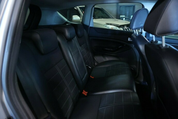 ford-kuga-diesel-2013-big-9