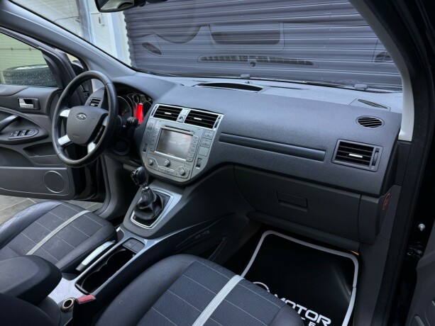ford-kuga-diesel-2010-big-8