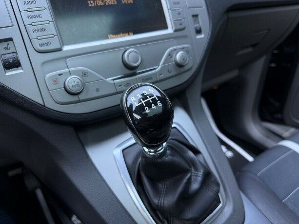 ford-kuga-diesel-2010-big-20