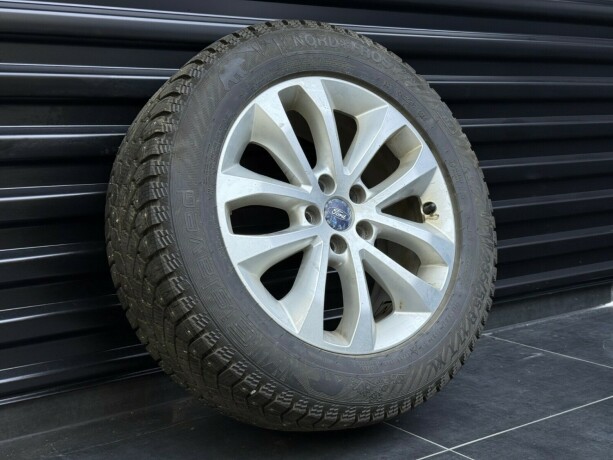 ford-kuga-diesel-2010-big-29