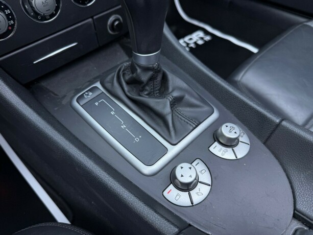 mercedes-benz-slk-bensin-2010-big-24