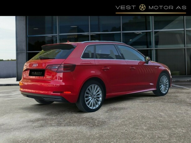 audi-a3-elektrisitetbensin-2016-big-7