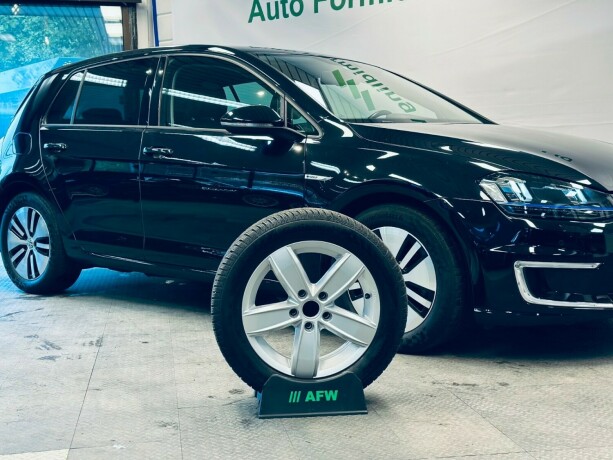 volkswagen-golf-elektrisitet-2016-big-26