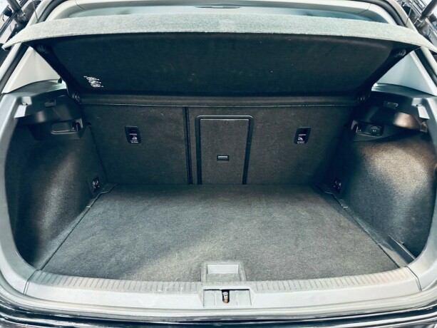 volkswagen-golf-elektrisitet-2016-big-18