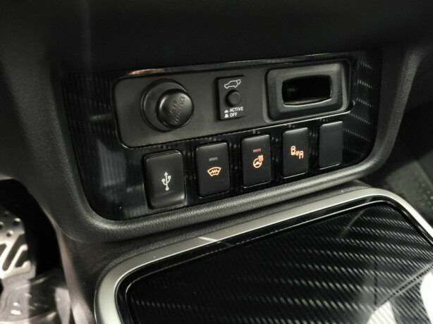 mitsubishi-outlander-elektrisitetbensin-2019-big-22
