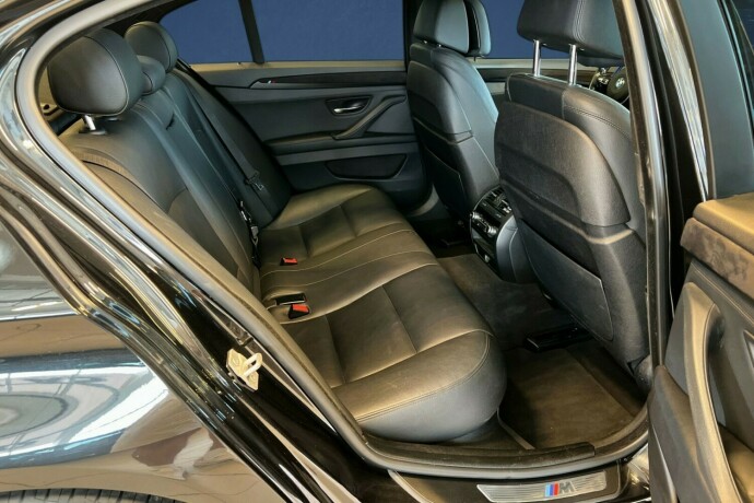 bmw-5-serie-bensin-2014-big-12