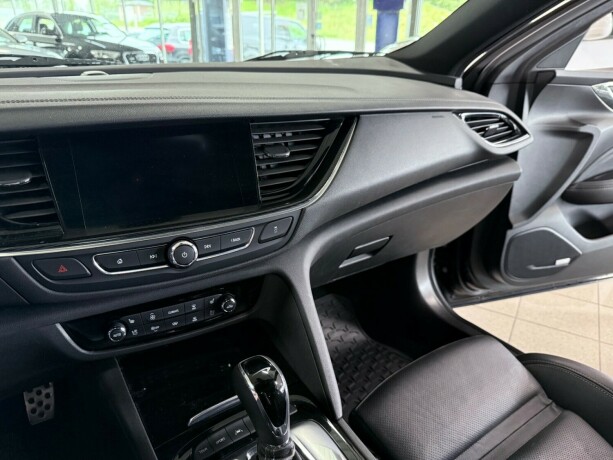 opel-insignia-bensin-2019-big-35