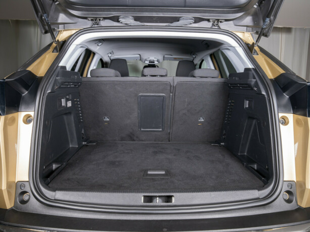 peugeot-3008-bensin-2017-big-11