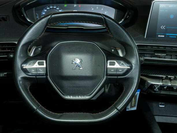 peugeot-3008-bensin-2017-big-38