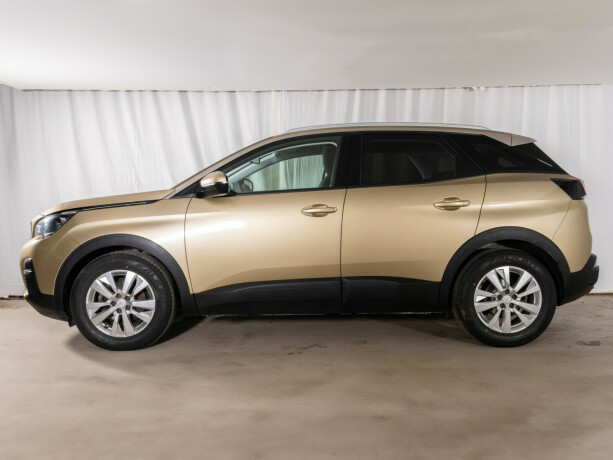 peugeot-3008-bensin-2017-big-3