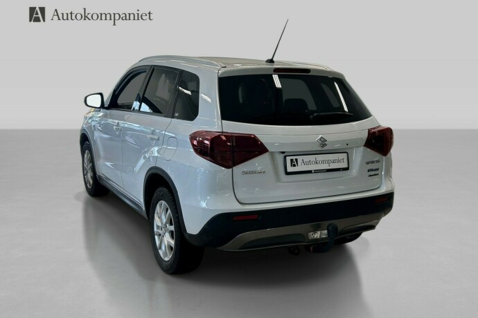 suzuki-vitara-elektrisitetbensin-2021-big-3