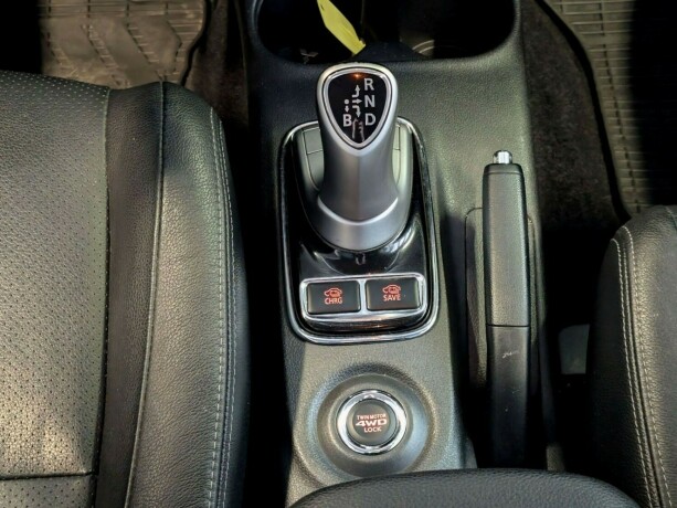 mitsubishi-outlander-elektrisitetbensin-2014-big-19