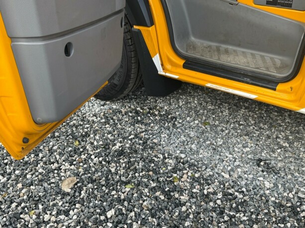 volkswagen-crafter-diesel-2015-big-9