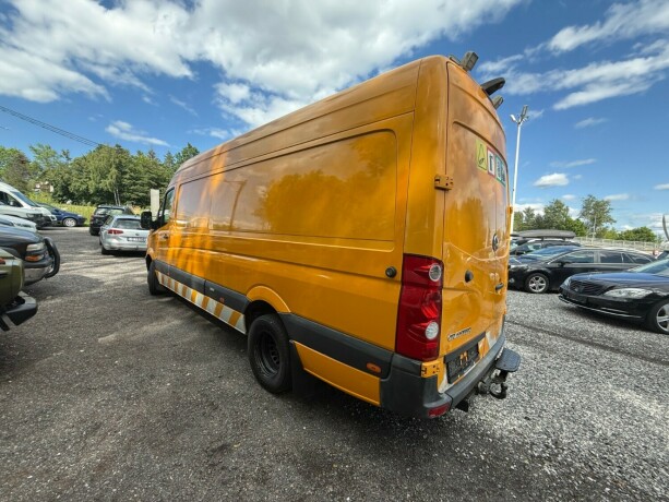 volkswagen-crafter-diesel-2015-big-48