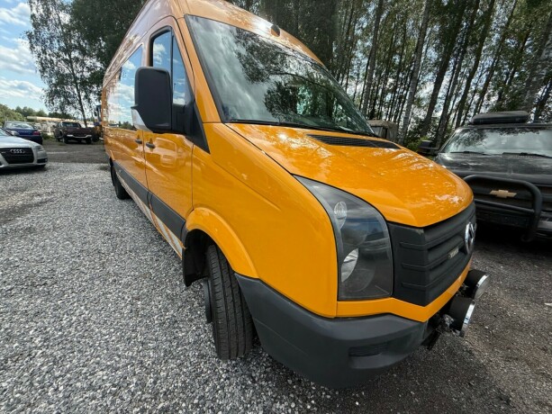 volkswagen-crafter-diesel-2015-big-53