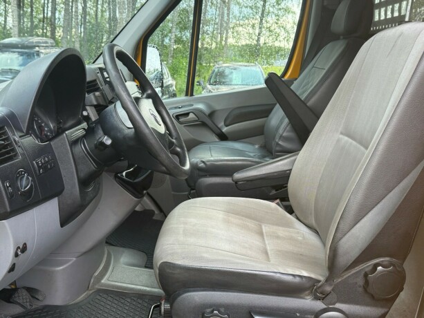 volkswagen-crafter-diesel-2015-big-8