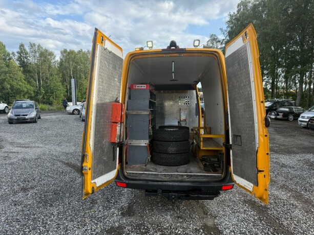 volkswagen-crafter-diesel-2015-big-21