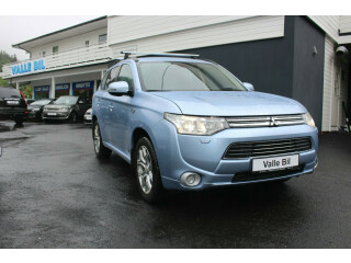 Mitsubishi | Outlander | Elektrisitet+bensin | 2014