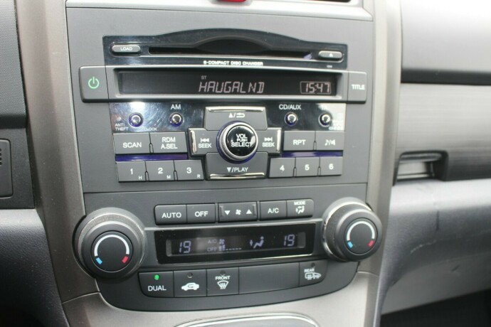 honda-cr-v-bensin-2010-big-12