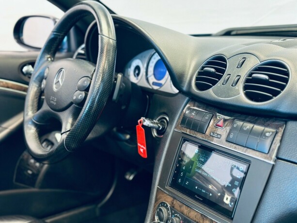 mercedes-benz-clk-bensin-2008-big-13