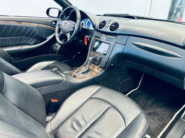 mercedes-benz-clk-bensin-2008-big-14