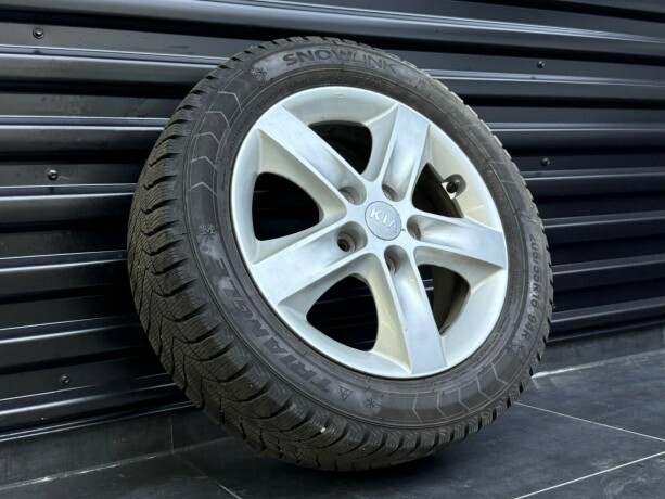 kia-cee039d-bensin-2012-big-32