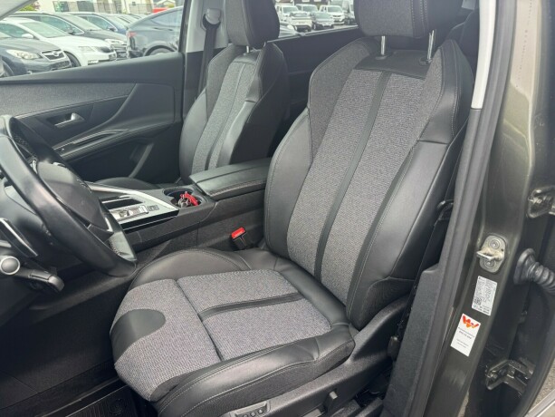 peugeot-5008-diesel-2020-big-13