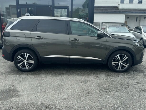 peugeot-5008-diesel-2020-big-5