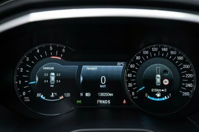 ford-s-max-diesel-2017-big-23