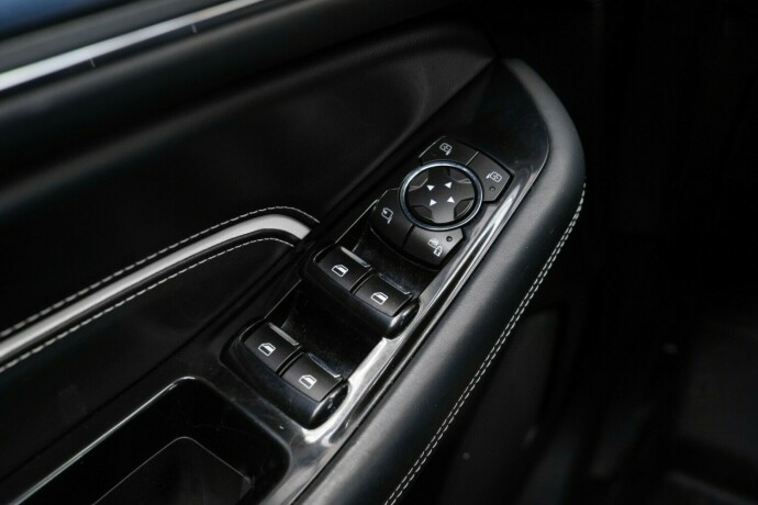 ford-s-max-diesel-2017-big-25