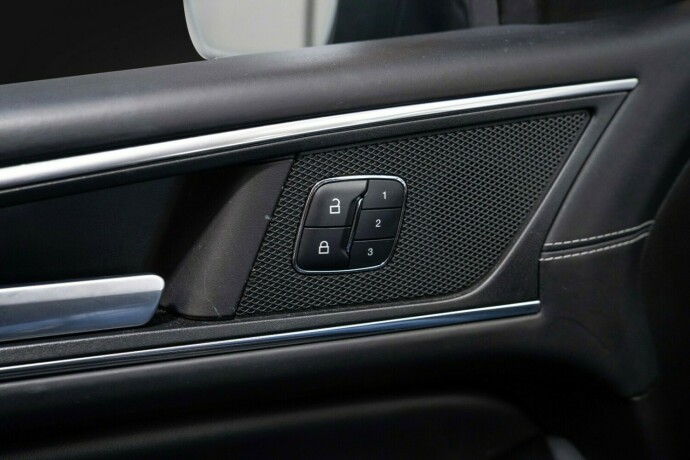 ford-s-max-diesel-2017-big-26