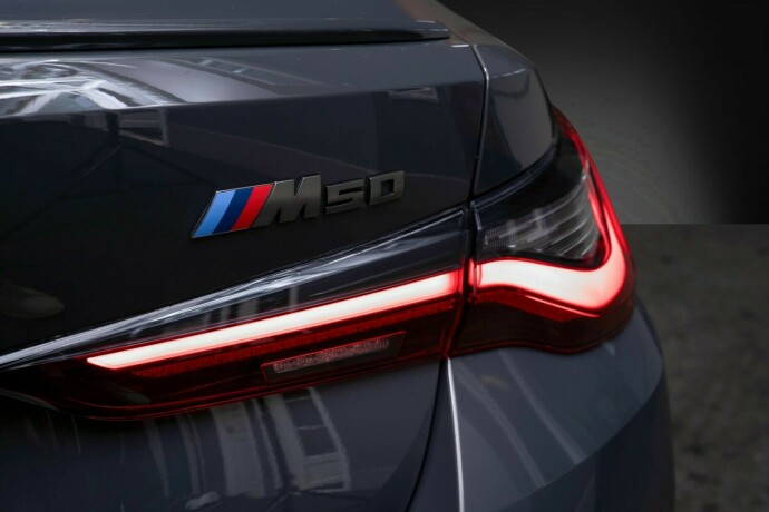 bmw-i4-m50-elektrisitet-2022-big-12