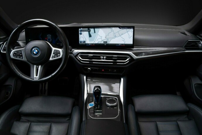 bmw-i4-m50-elektrisitet-2022-big-41