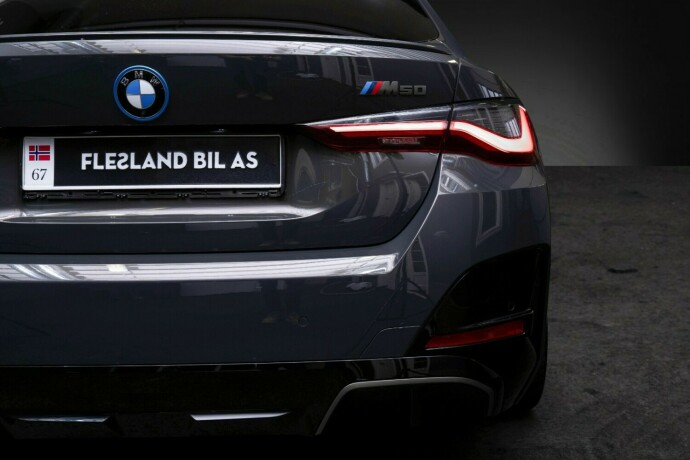 bmw-i4-m50-elektrisitet-2022-big-13