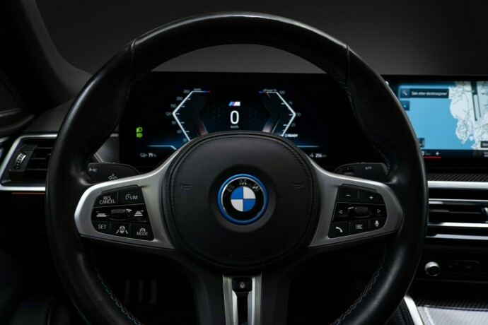 bmw-i4-m50-elektrisitet-2022-big-16