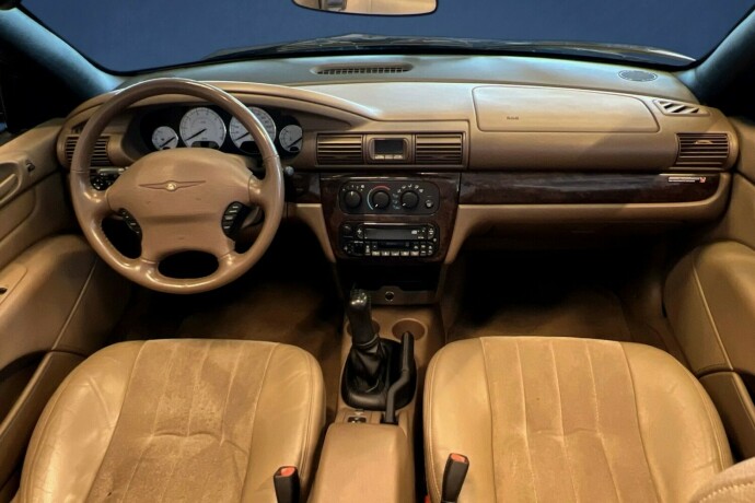 chrysler-sebring-bensin-2005-big-15