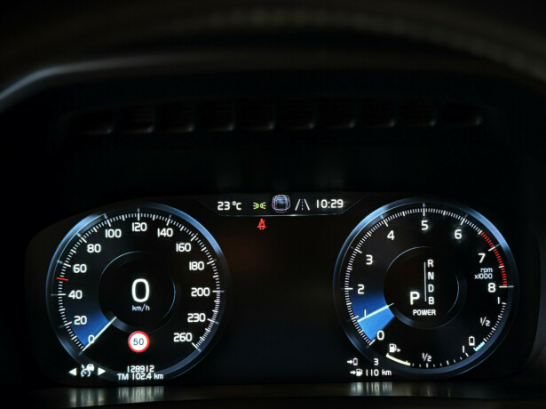 volvo-xc-90-elektrisitetbensin-2017-big-27