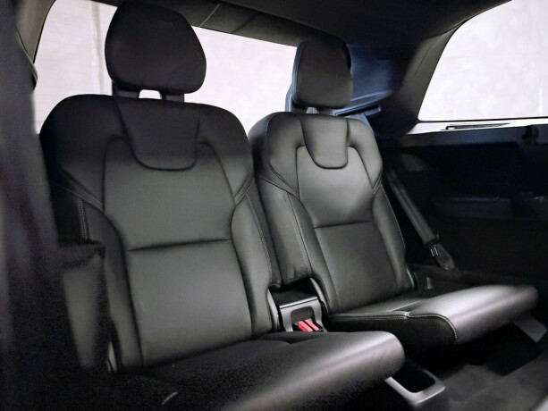 volvo-xc-90-elektrisitetbensin-2017-big-2
