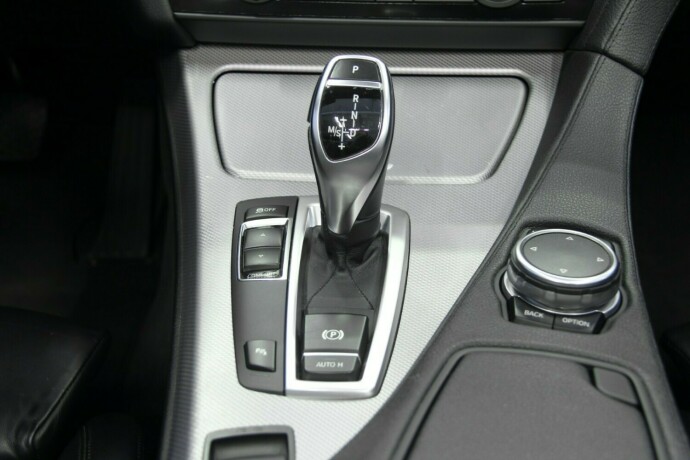 bmw-6-serie-bensin-2015-big-17