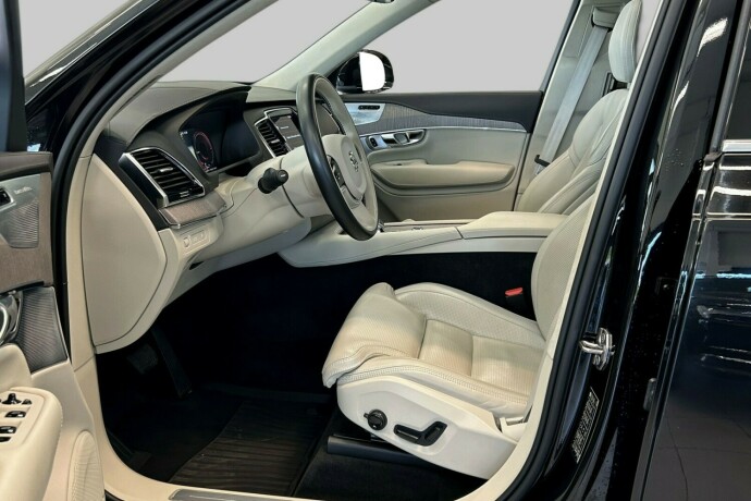 volvo-xc-90-plug-in-petrol-2022-big-7
