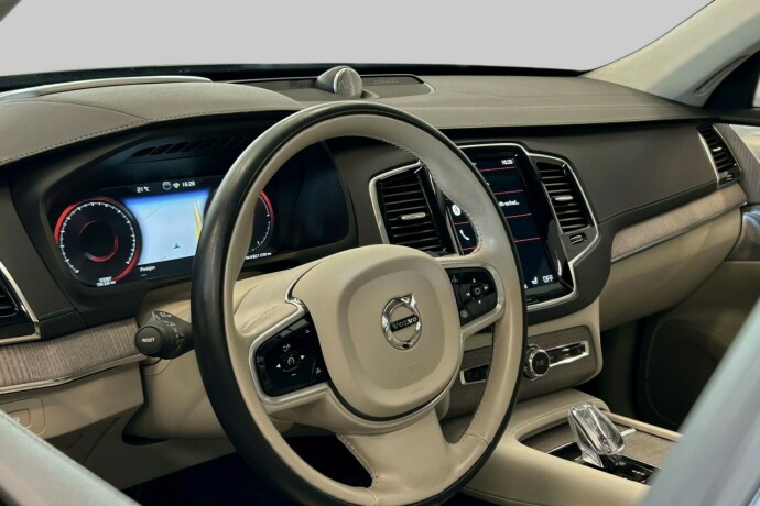 volvo-xc-90-plug-in-petrol-2022-big-9