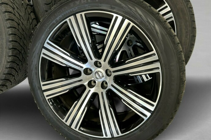 volvo-xc-90-plug-in-petrol-2022-big-23