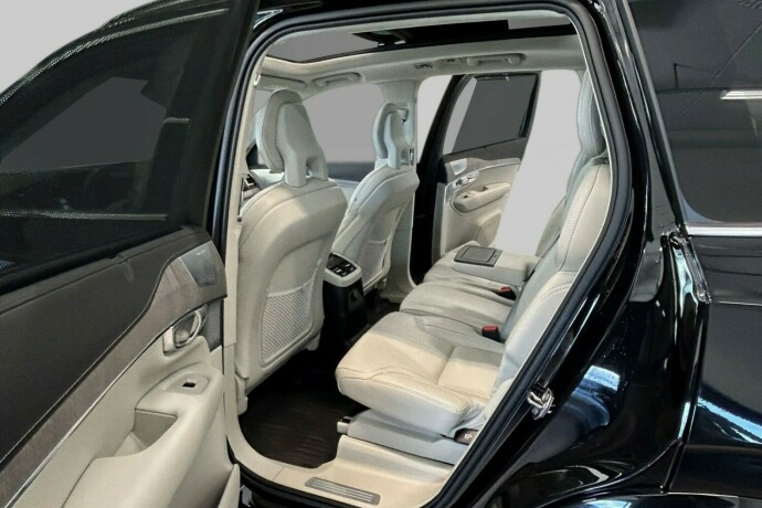 volvo-xc-90-plug-in-petrol-2022-big-20
